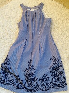 Nine West Blue White Pinstripe Embroidered Fit and Flare Dress - Size 6